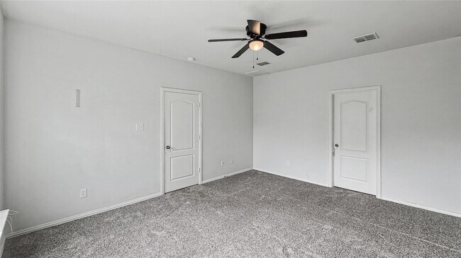 Building Photo - 2704 Evening Mist Dr