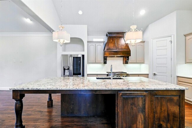 Building Photo - 1733 Adalina Dr