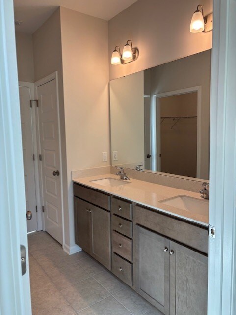 Building Photo - 1056 Fawn Creek Dr