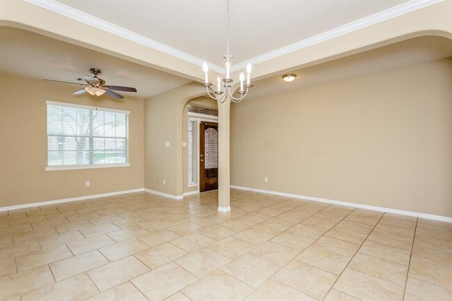 Building Photo - 4035 Merry Meadow Ct