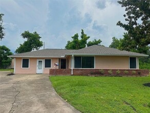 Building Photo - 7602 Turquoise Ln