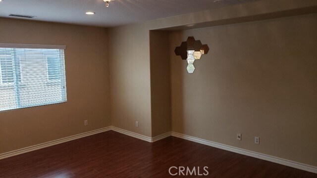 Building Photo - 16020 Huntington Garden Ave