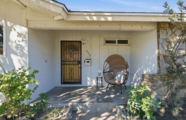 Building Photo - 335 N London Pl