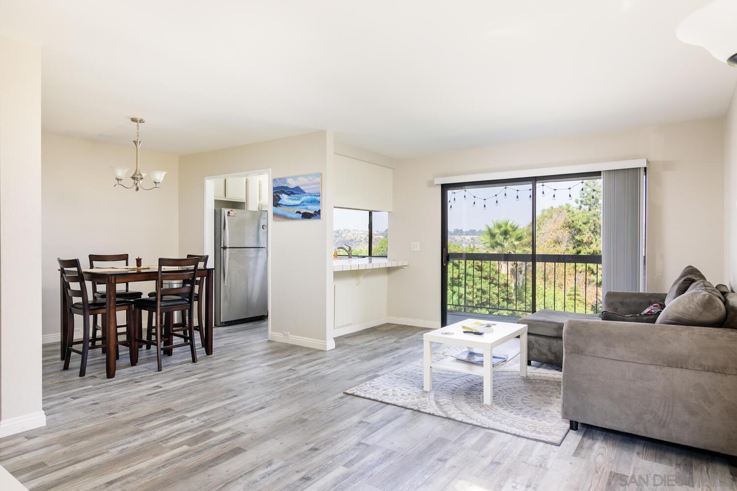 Building Photo - 5125 Fontaine St