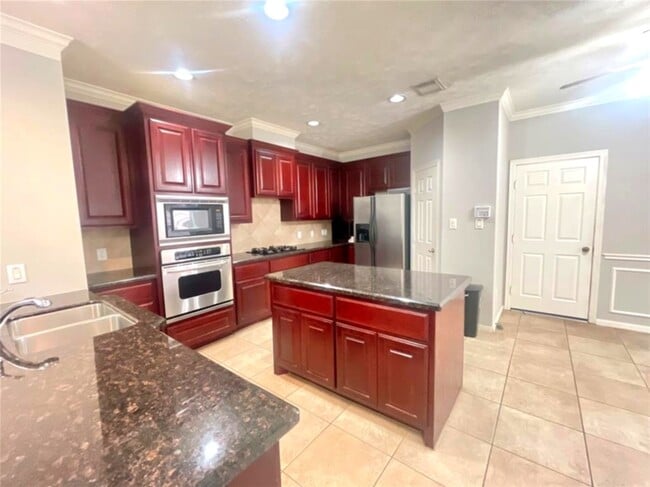 Building Photo - 1622 Cohn St