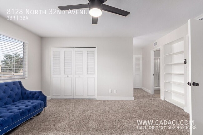 Building Photo - 8128 N 32nd Ave
