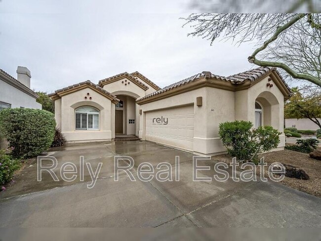 Building Photo - 4605 N Clear Creek Dr