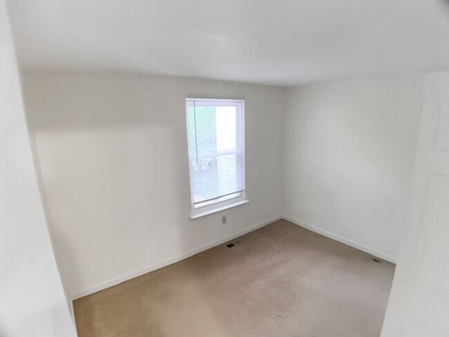 Building Photo - 4210 Sterlingworth Dr