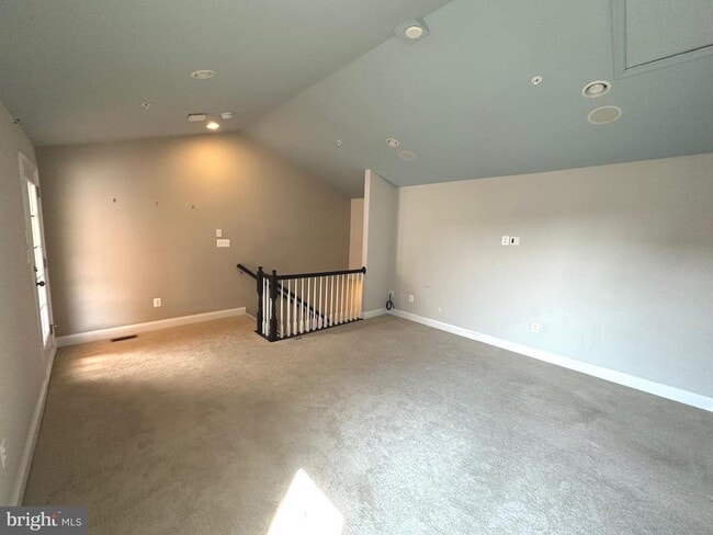 Building Photo - 5050 Judicial Wy