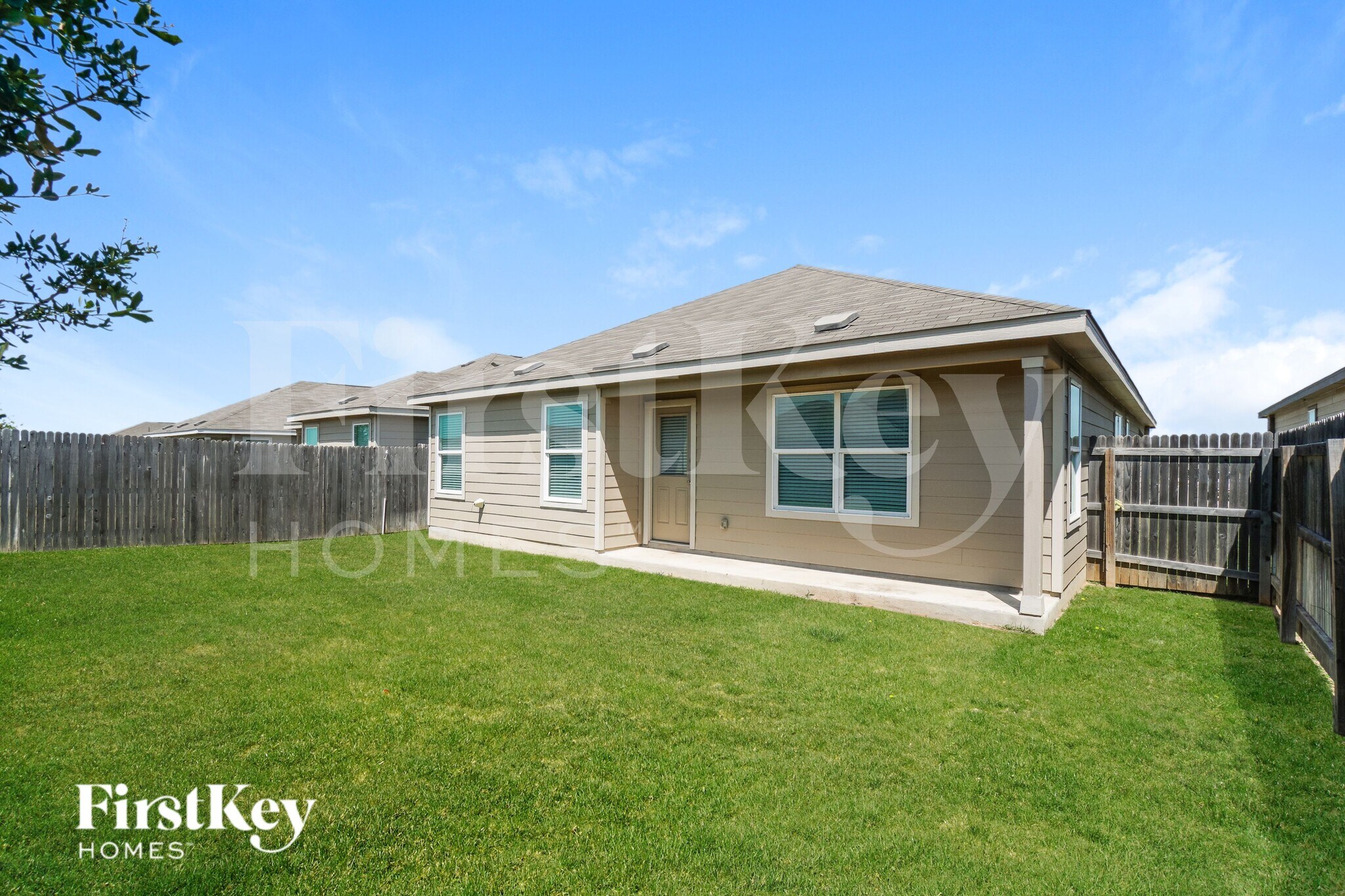 Building Photo - 1224 Treehouse Ln