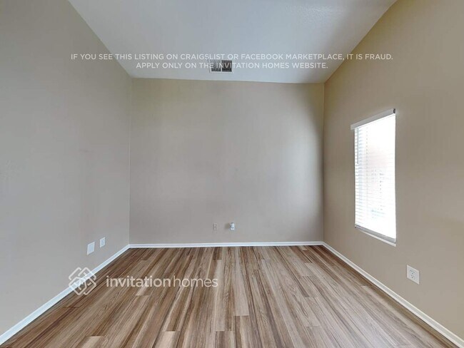 Building Photo - 1474 Marymount St