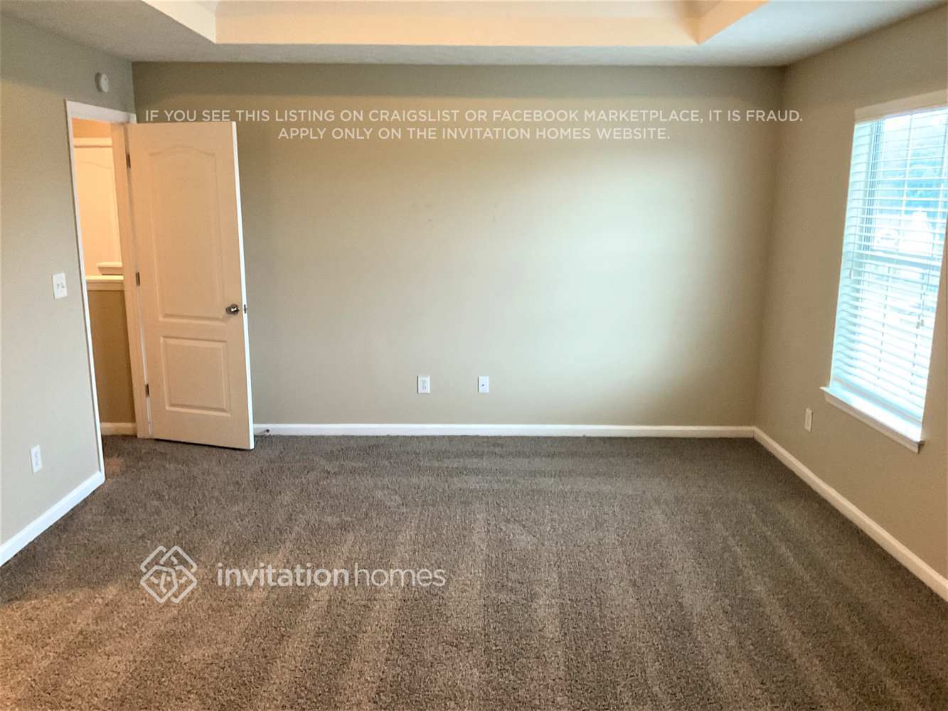 Building Photo - 6866 Smoke Ridge Dr