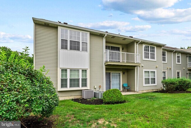Building Photo - 3520B Neils Ct