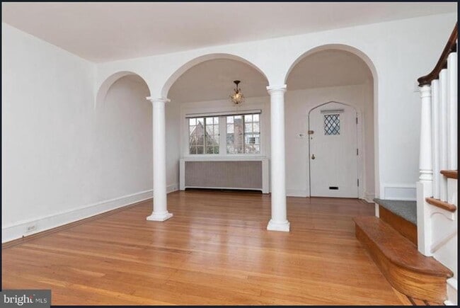 Building Photo - 3410 W Penn St