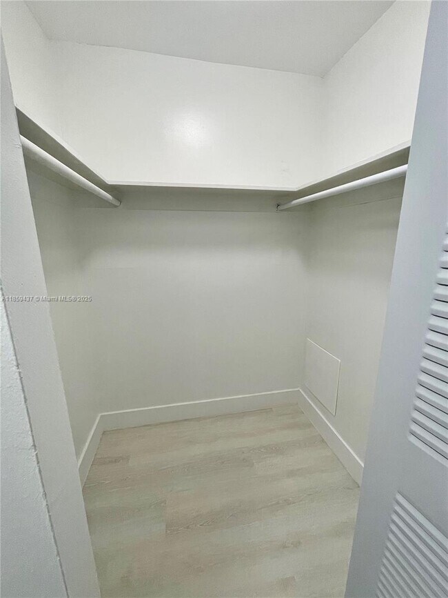 Building Photo - 8101 SW 72nd Ave