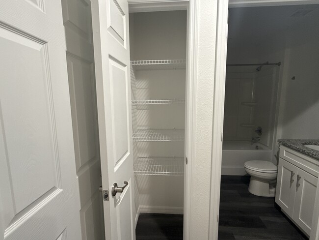 Building Photo - 2234 NW 65th Pl