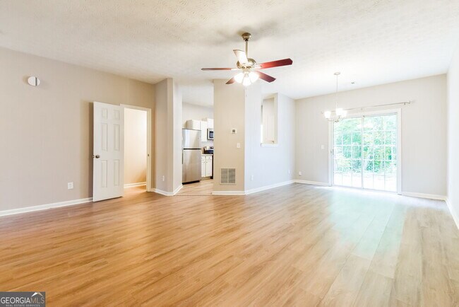 Building Photo - 1563 River Main Ct