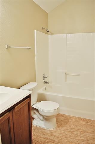 Building Photo - 9713 Brierwood Ln