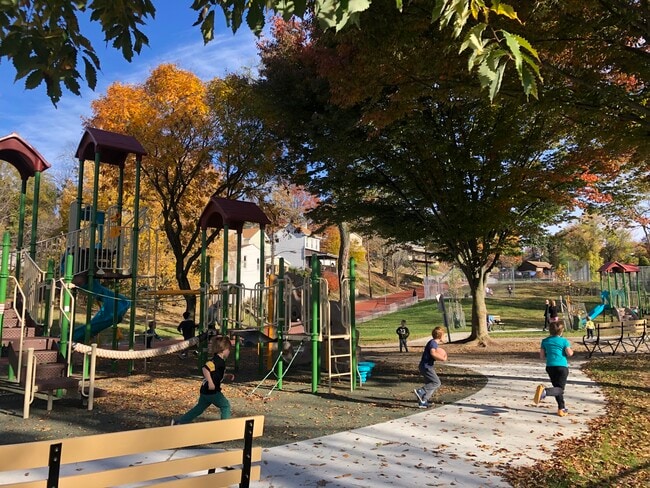 Building Photo - 4300 Bristol St