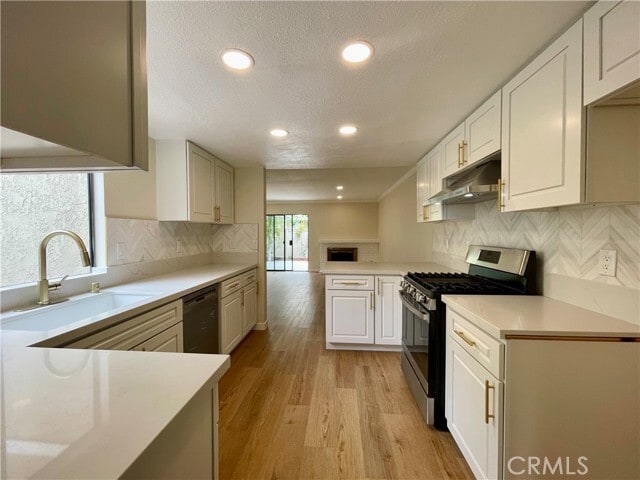 Building Photo - 23 Sunfish