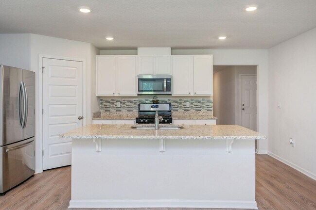 Building Photo - 2837 Patriot Ridge Dr