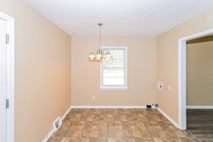Building Photo - 2516 4th Way NW
