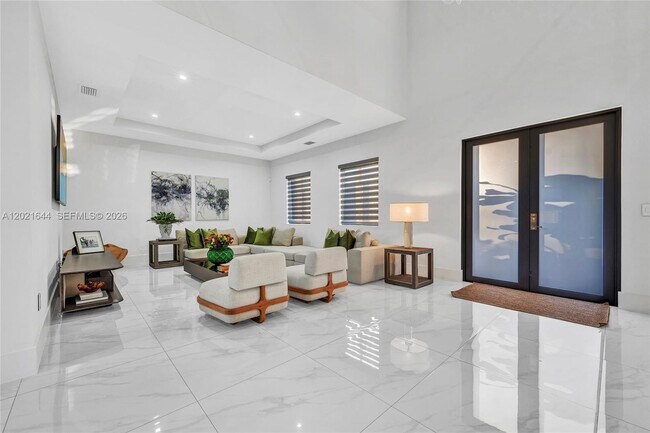 Building Photo - 7800 SW 9th Terrace