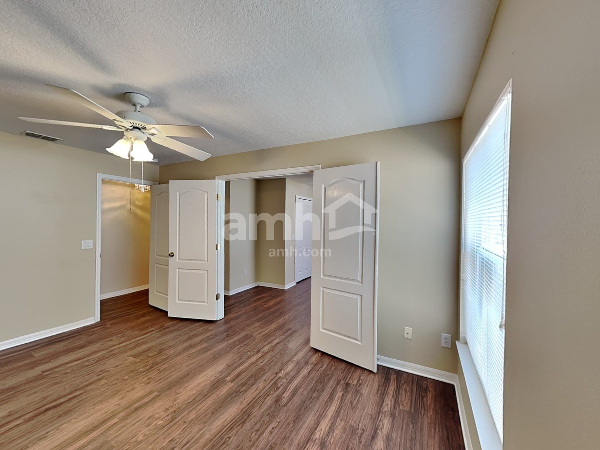 Building Photo - 11514 Pineloch Loop