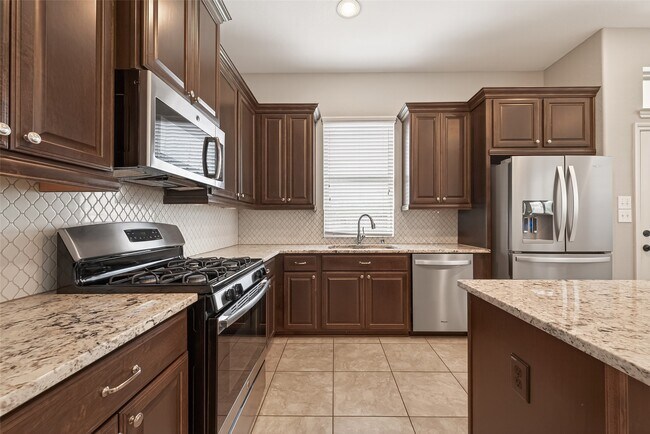 Building Photo - 134 Mimosa Silk Ct