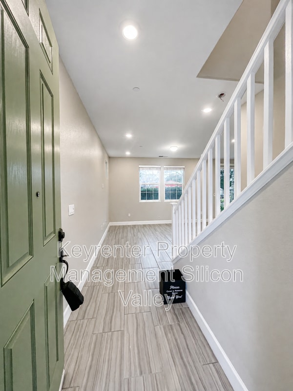 Building Photo - 24216 Nora Cir