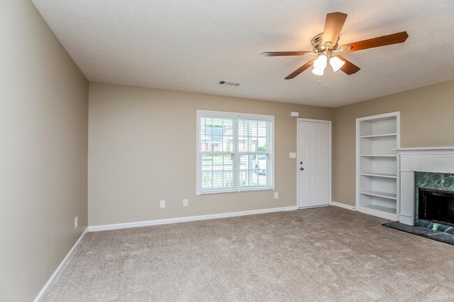 Building Photo - 103 Harbour Lake Dr