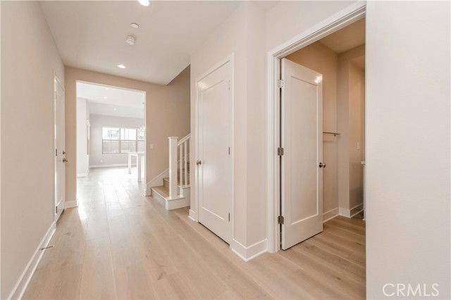 Building Photo - 128 Rimstone