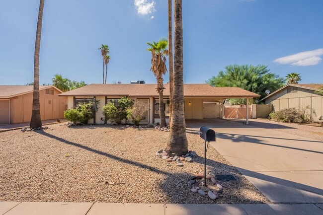 Building Photo - Three bedrooms plus big garage!