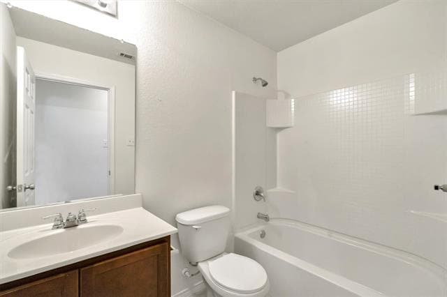 Building Photo - 14701 Southview Trail