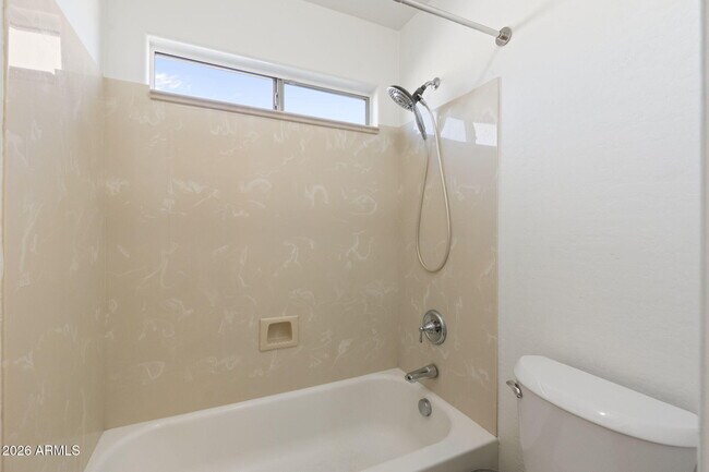 Building Photo - 6518 W Bent Tree Dr