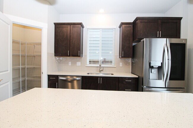 Building Photo - 21 181st St SE