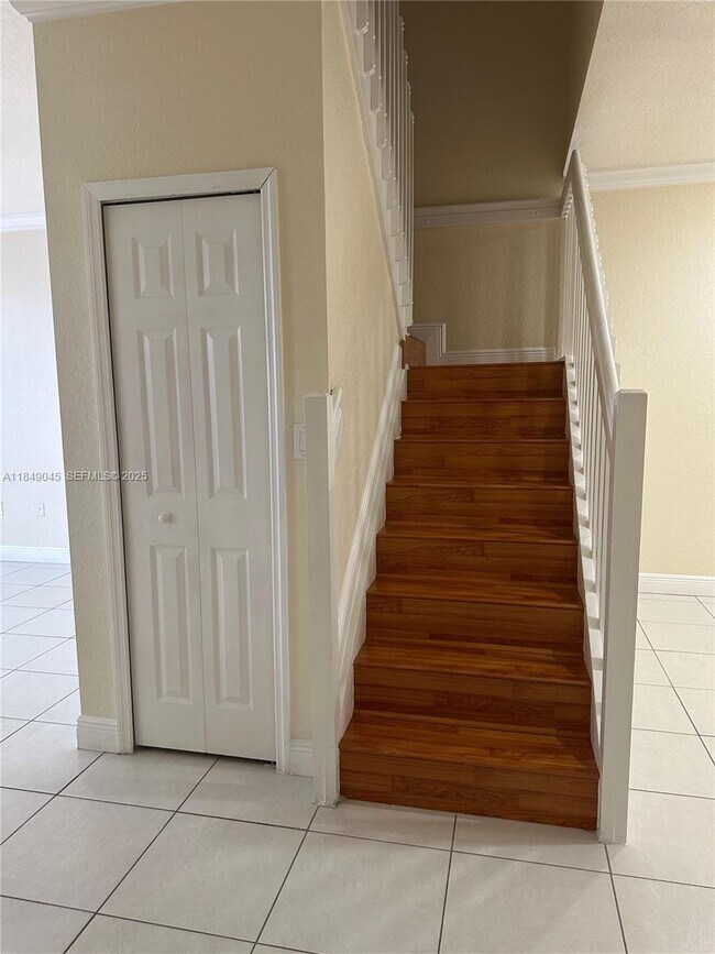 Building Photo - 12488 SW 126th Ave