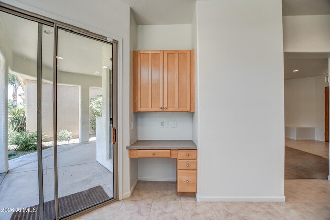 Building Photo - 7910 E Cholla St
