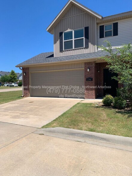 Building Photo - 2748 W Kilimanjaro Way