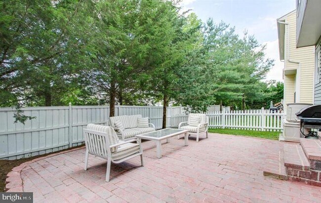 Building Photo - 21516 Inman Park Pl