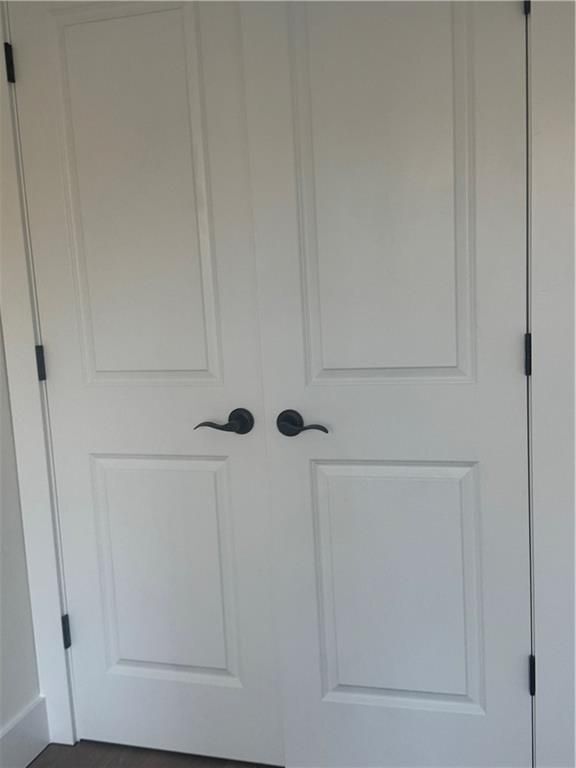 Building Photo - 114 McWhirter Pl