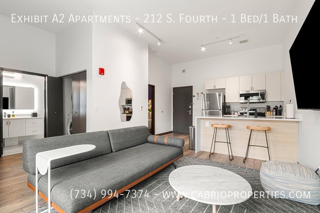 Building Photo - Exhibit A2 Apartments - 212 S. Fourth -1 Bed/1 Bath