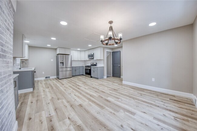 Building Photo - 2158 Reis Run Rd