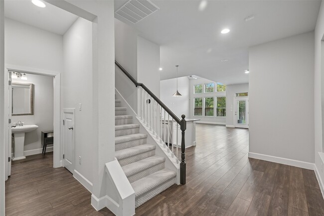 Building Photo - 623 Aspen Valley Ln