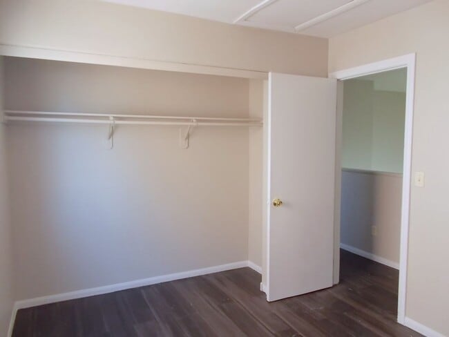 Building Photo - Spacious 4-Bedroom, 2.5-Bathroom Home with RV Parking & Modern Amenities