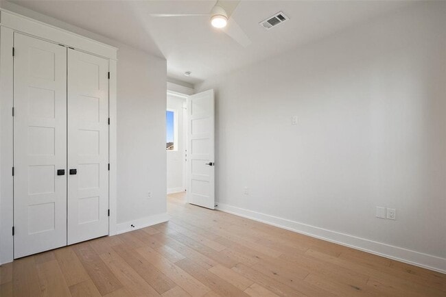 Building Photo - 5109 Stone Gate Dr