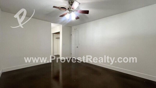 Building Photo - 18370 Danbury Ave