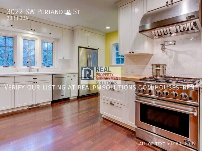 Building Photo - 3022 SW Periander St