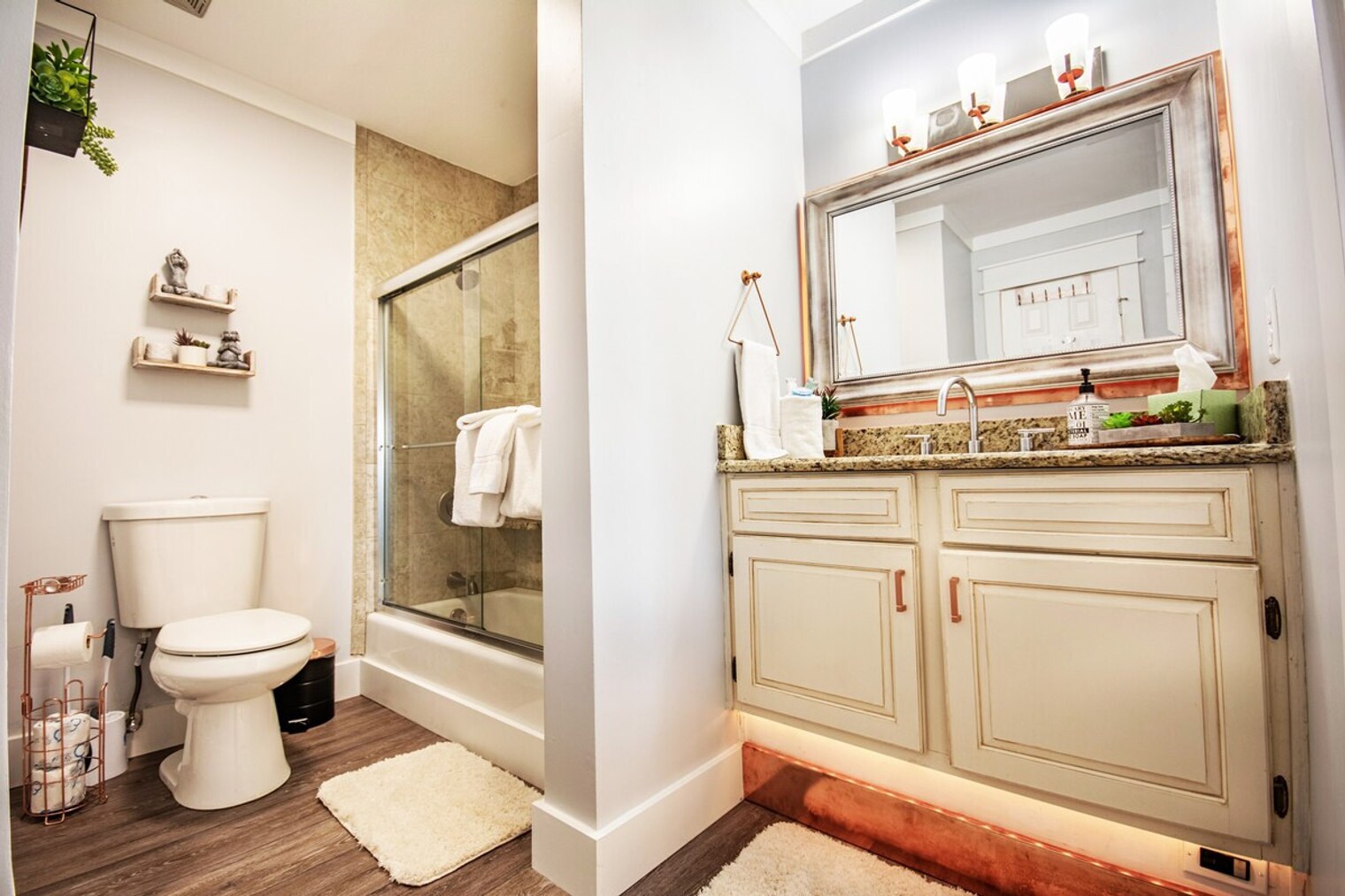 Building Photo - 4000 Gulf Terrace Dr