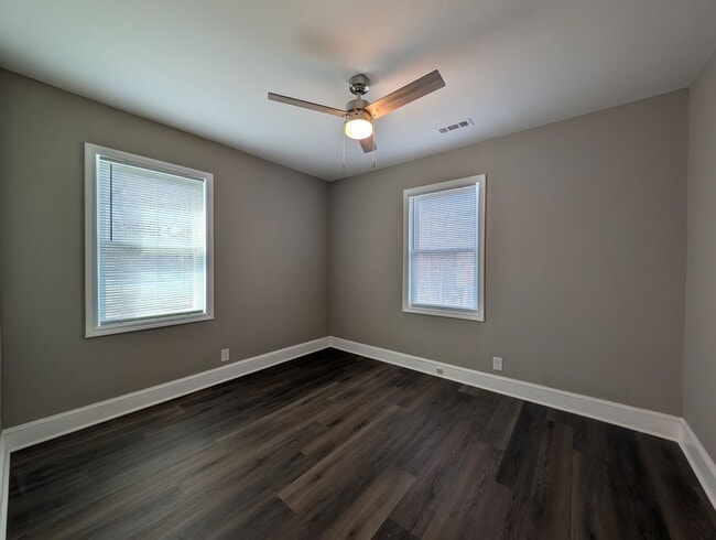 Building Photo - Newly renovated ranch-style home located in Rock Hill!